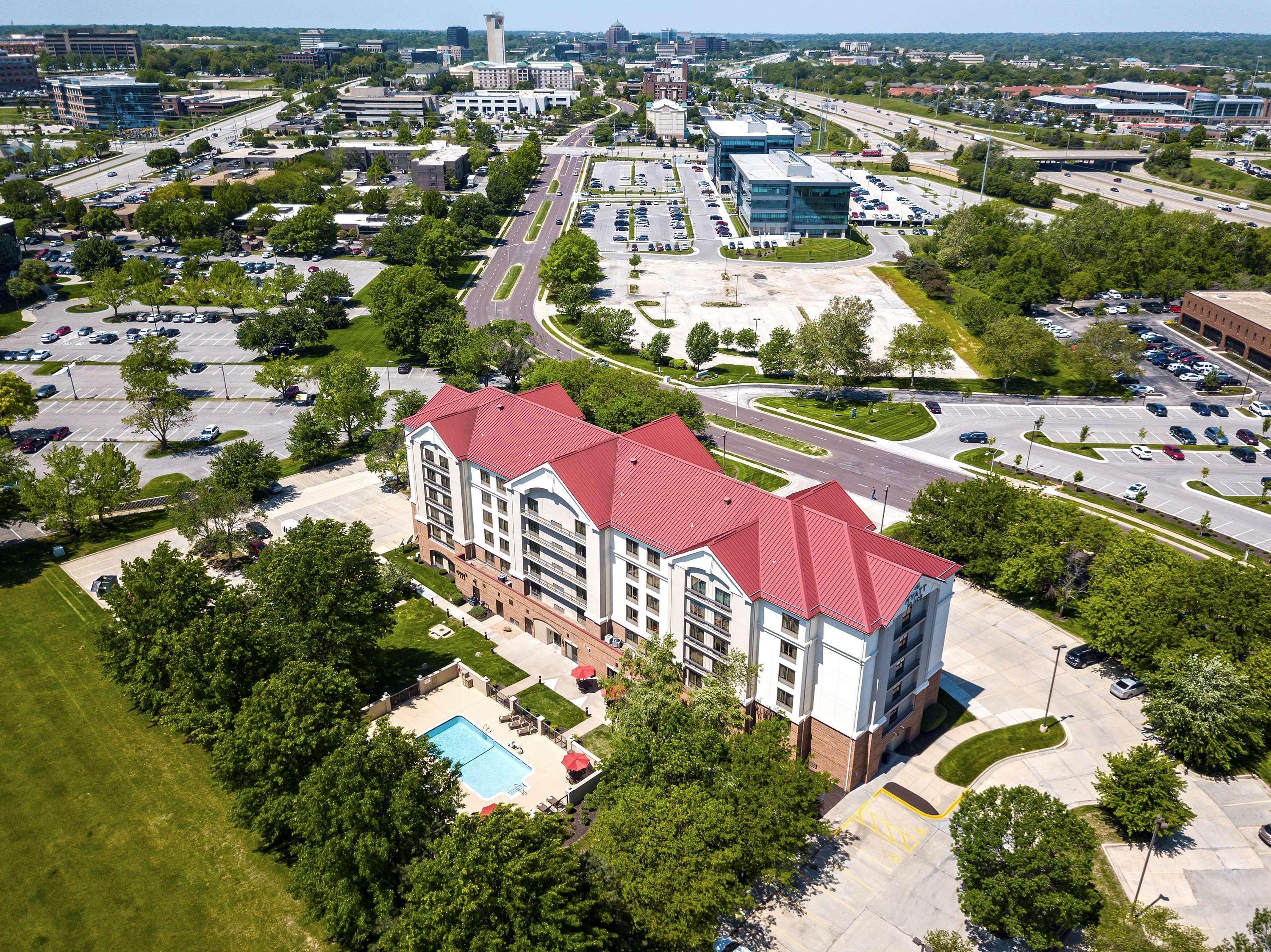 Hyatt Place Kansas City/Overland Park/Convention Center Exterior photo